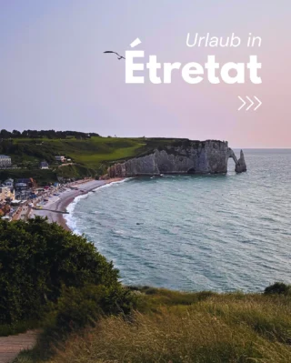 🪨🌊Felsenfest verliebt in Étretat: in das Rauschen der Wellen, das Kreischen der Möwen und die salzige Brise vom Meer. Zwischen schneeweißen Kreidefelsen, engen Gassen und dem Duft nach frischem Fisch liegt der unverwechselbare Charme der Normandie.↖️In unserem neuesten Blogbeitrag (Link in der Profilbeschreibung) zeigen wir, was Étretat so besonders macht: die schönsten Aussichtspunkte, Spaziergänge über die Klippen und Restauranttipps mit Meerblick.
#etretat #normandie #normandietourisme #étretat #frankreich #frankreichurlaub #frankreichliebe